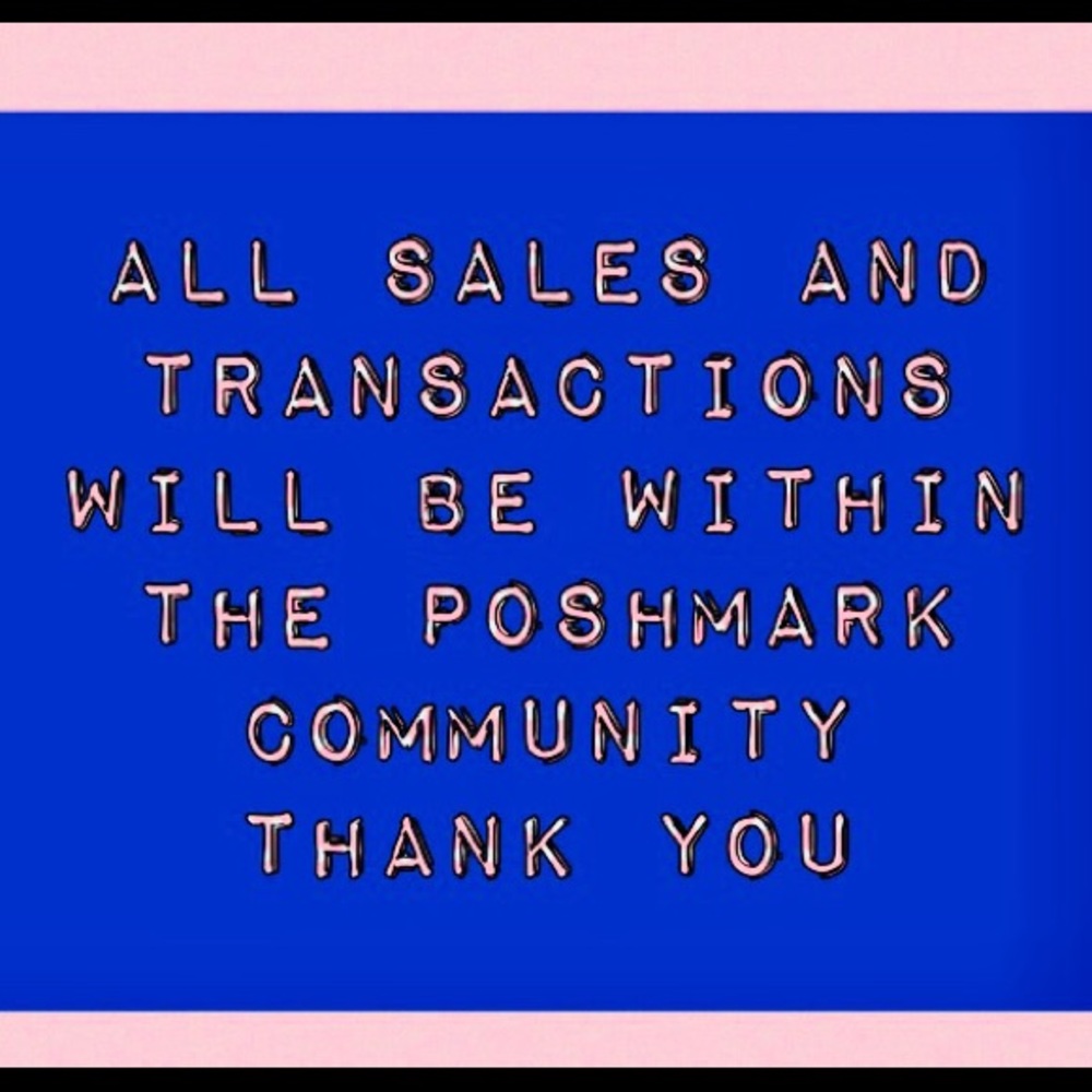 I sell through the Poshmark Community😊‼️